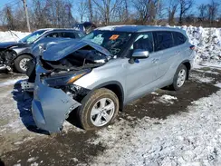 5TDBZRBH4NS255177 2022 TOYOTA HIGHLANDER