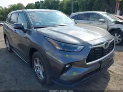 5TDBZRBH4NS562039 2022 TOYOTA HIGHLANDER