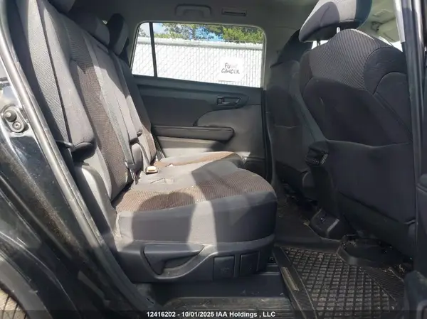 5TDBZRBH5LS045605 2020 TOYOTA HIGHLANDER - Image 8