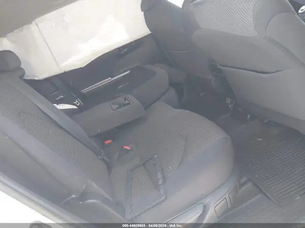 5TDBZRBH5MS058047 2021 TOYOTA HIGHLANDER - Image 8