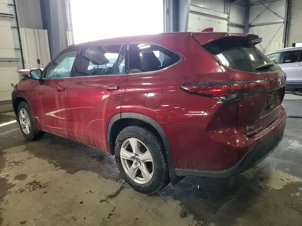 5TDBZRBH5MS061885 2021 TOYOTA HIGHLANDER - Image 2