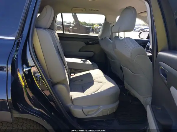 5TDBZRBH5MS129893 2021 TOYOTA HIGHLANDER - Image 8