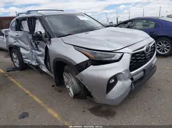 5TDBZRBH5NS562230 2022 TOYOTA HIGHLANDER