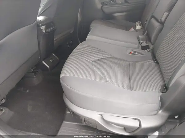 5TDBZRBH5NS562230 2022 TOYOTA HIGHLANDER - Image 8