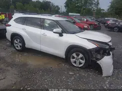 5TDBZRBH5NS591839 2022 TOYOTA HIGHLANDER