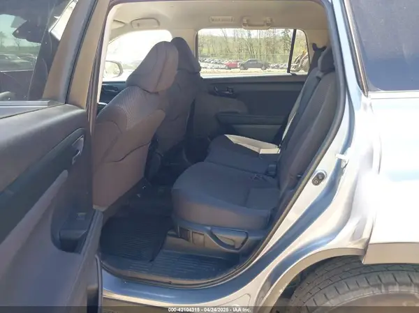 5TDBZRBH6MS082566 2021 TOYOTA HIGHLANDER - Image 8