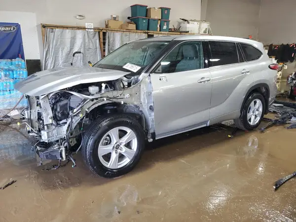 5TDBZRBH6MS523435 2021 TOYOTA HIGHLANDER - Image 1