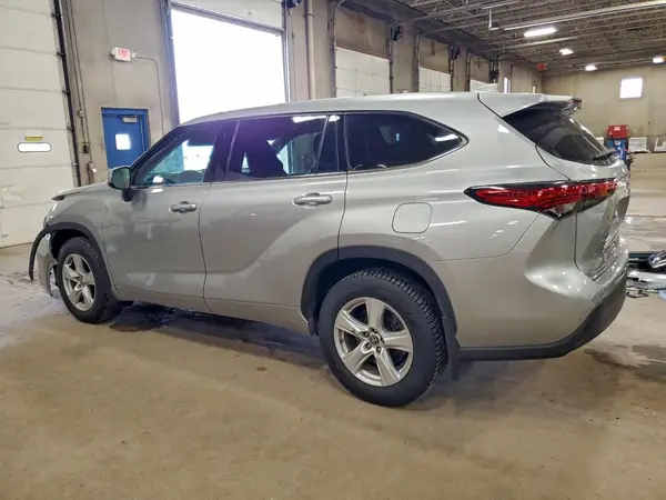 5TDBZRBH6MS544186 2021 TOYOTA HIGHLANDER - Image 2