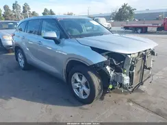 5TDBZRBH6MS545791 2021 TOYOTA HIGHLANDER