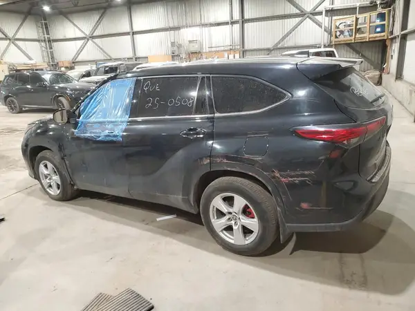 5TDBZRBH6NS207003 2022 TOYOTA HIGHLANDER - Image 2