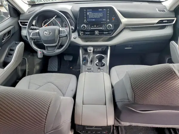 5TDBZRBH6NS253043 2022 TOYOTA HIGHLANDER - Image 8