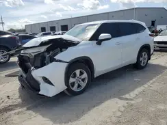 5TDBZRBH6NS566996 2022 TOYOTA HIGHLANDER