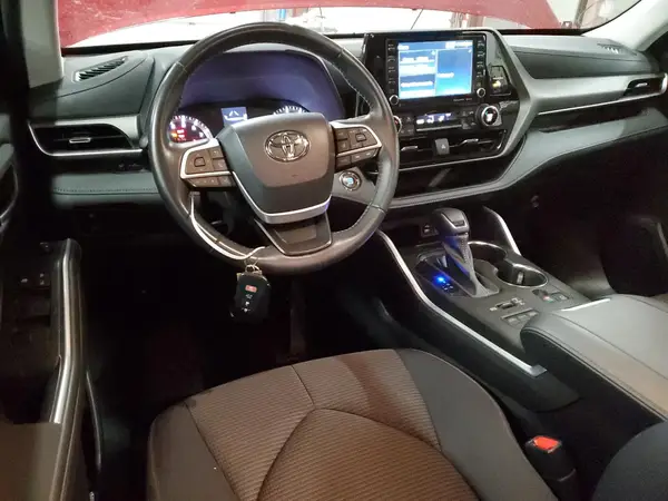 5TDBZRBH6NS583099 2022 TOYOTA HIGHLANDER - Image 8