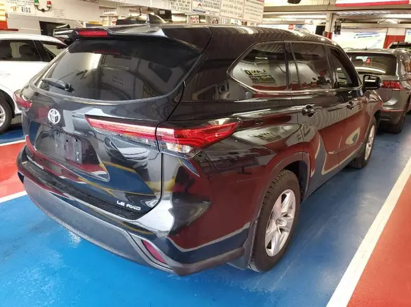 5TDBZRBH6NS594085 2022 TOYOTA HIGHLANDER - Image 8