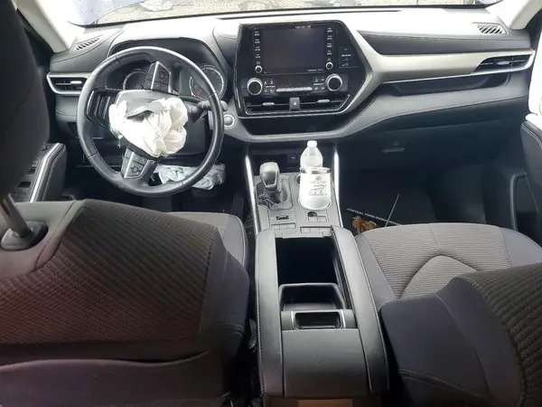 5TDBZRBH7LS031656 2020 TOYOTA HIGHLANDER - Image 8
