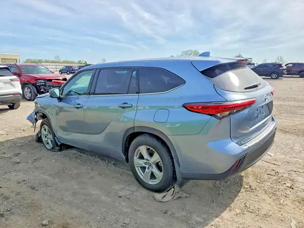 5TDBZRBH7LS035903 2020 TOYOTA HIGHLANDER - Image 2