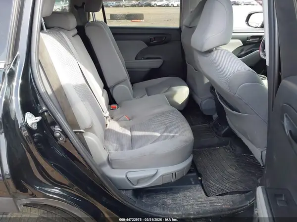 5TDBZRBH7LS045265 2020 TOYOTA HIGHLANDER - Image 8