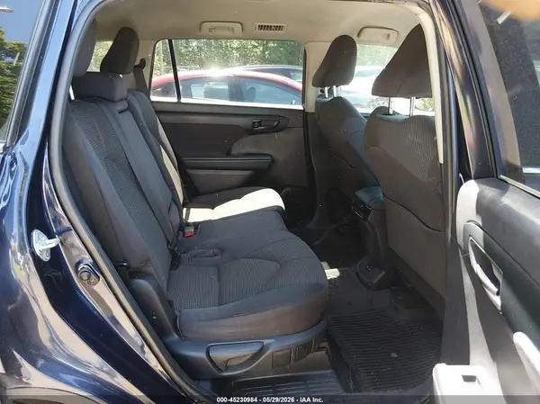 5TDBZRBH7MS131614 2021 TOYOTA HIGHLANDER - Image 8