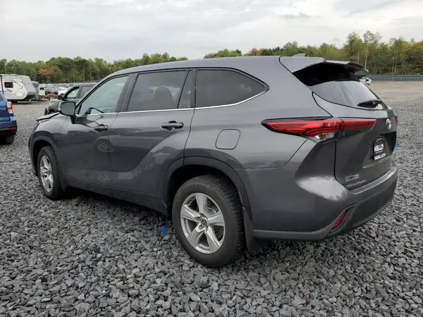 5TDBZRBH7MS528398 2021 TOYOTA HIGHLANDER - Image 2