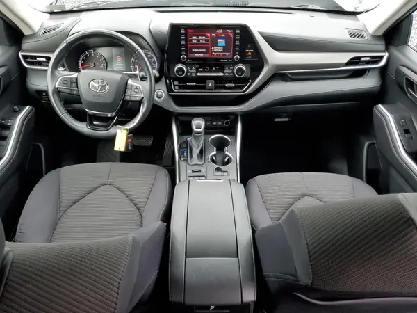5TDBZRBH7MS528398 2021 TOYOTA HIGHLANDER - Image 8