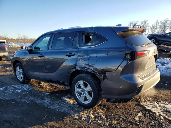 5TDBZRBH7MS553527 2021 TOYOTA HIGHLANDER - Image 2