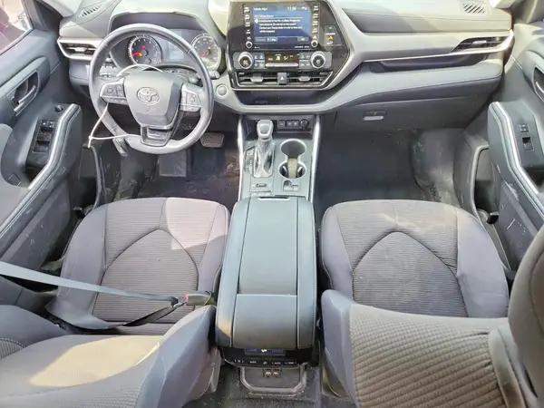 5TDBZRBH7MS557688 2021 TOYOTA HIGHLANDER - Image 8