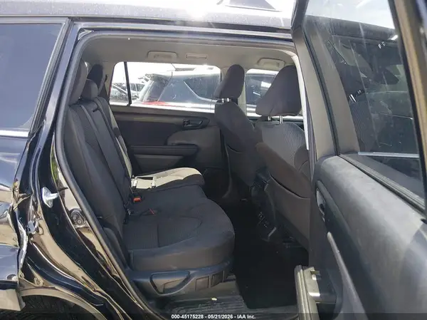 5TDBZRBH8LS021086 2020 TOYOTA HIGHLANDER - Image 8