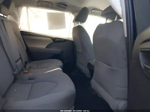 5TDBZRBH8LS032542 2020 TOYOTA HIGHLANDER - Image 8
