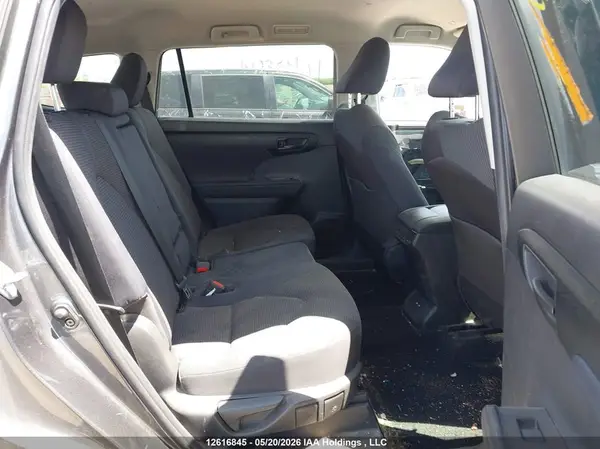 5TDBZRBH8LS519756 2020 TOYOTA HIGHLANDER - Image 8