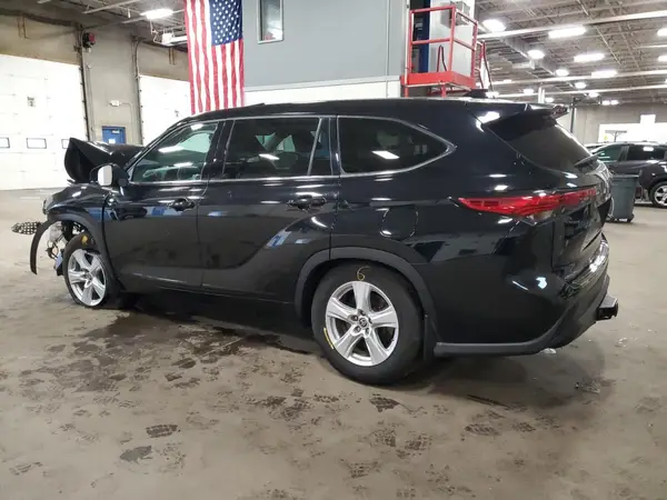 5TDBZRBH8MS143576 2021 TOYOTA HIGHLANDER - Image 2