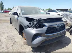 5TDBZRBH8MS544237 2021 TOYOTA HIGHLANDER