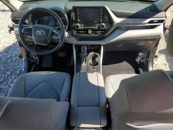 5TDBZRBH8MS556632 2021 TOYOTA HIGHLANDER - Image 8
