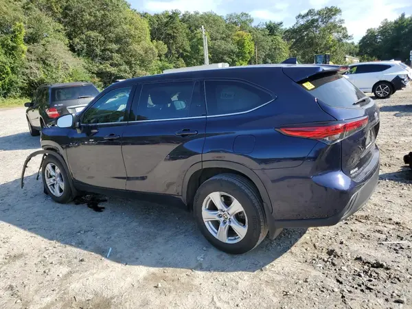 5TDBZRBH8NS181441 2022 TOYOTA HIGHLANDER - Image 2