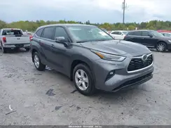 5TDBZRBH8NS594816 2022 TOYOTA HIGHLANDER