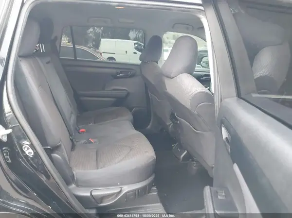 5TDBZRBH9LS514016 2020 TOYOTA HIGHLANDER - Image 8