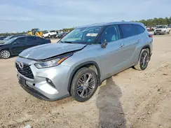 5TDBZRBH9LS514579 2020 TOYOTA HIGHLANDER