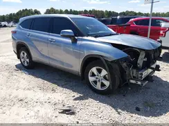 5TDBZRBH9MS112045 2021 TOYOTA HIGHLANDER