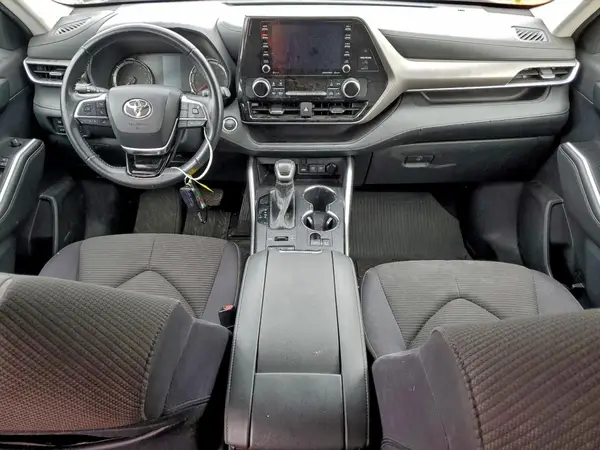 5TDBZRBH9MS543887 2021 TOYOTA HIGHLANDER - Image 8
