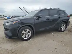 5TDBZRBH9MS555828 2021 TOYOTA HIGHLANDER