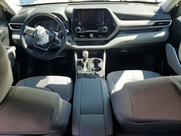 5TDBZRBH9NS218044 2022 TOYOTA HIGHLANDER - Image 8