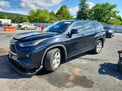 5TDBZRBH9NS255904 2022 TOYOTA HIGHLANDER