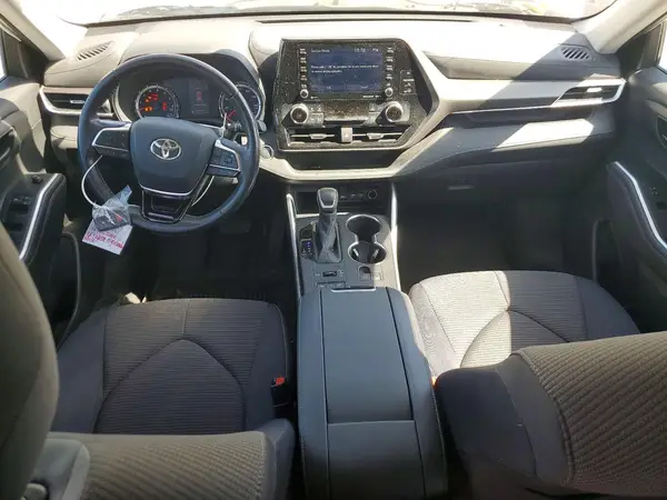 5TDBZRBHXLS020599 2020 TOYOTA HIGHLANDER - Image 8