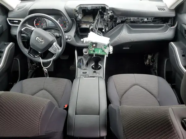 5TDBZRBHXLS047267 2020 TOYOTA HIGHLANDER - Image 8