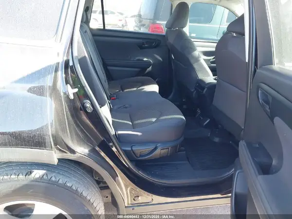 5TDBZRBHXMS102320 2021 TOYOTA HIGHLANDER - Image 8