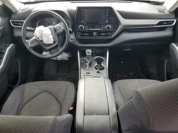 5TDBZRBHXNS592498 2022 TOYOTA HIGHLANDER - Image 8