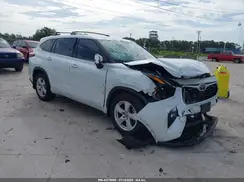 5TDBZRBHXNS594686 2022 TOYOTA HIGHLANDER