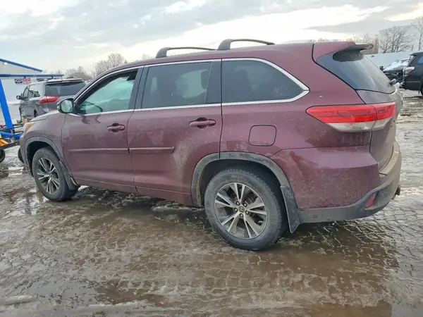 5TDBZRFH0HS367733 2017 TOYOTA HIGHLANDER - Image 2