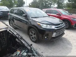 5TDBZRFH0HS375539 2017 TOYOTA HIGHLANDER