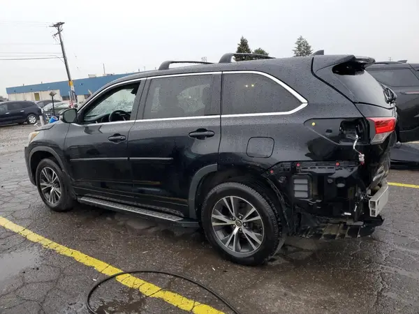 5TDBZRFH0HS385553 2017 TOYOTA HIGHLANDER - Image 2