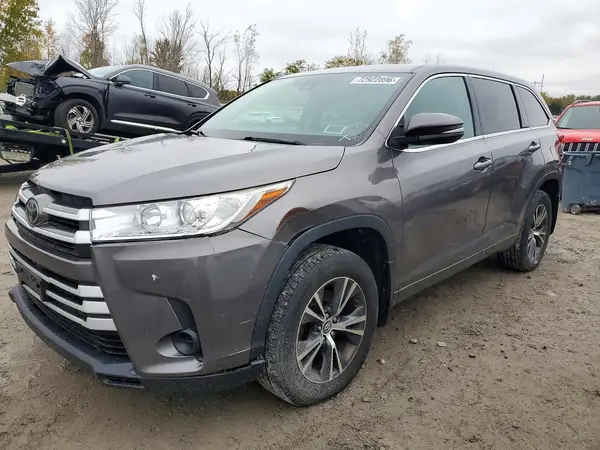 5TDBZRFH0HS439921 2017 TOYOTA HIGHLANDER - Image 1